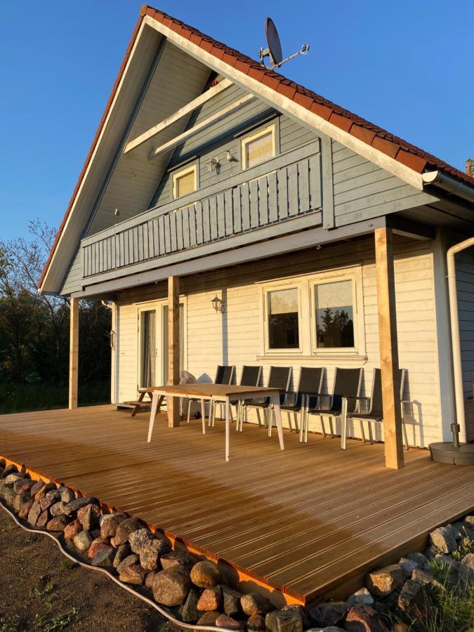 Freistehendes Einfamilienhaus Mit Boddenblick Naehe Ostsee Fuhlendorf  Buitenkant foto